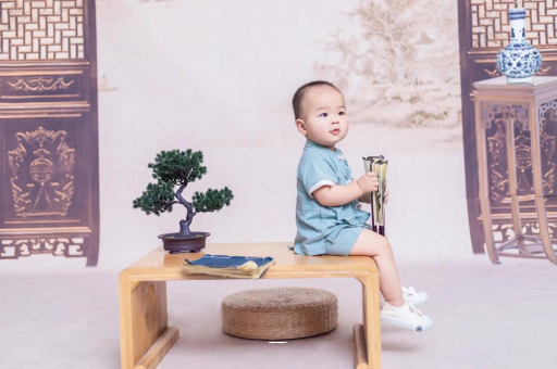 资阳1岁宝宝走路